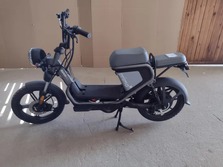 E-Roller Saxxx Prima E